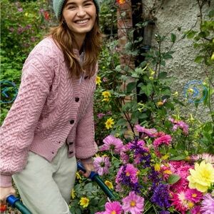 IrelandsEye Pink Cable Knit Sweater